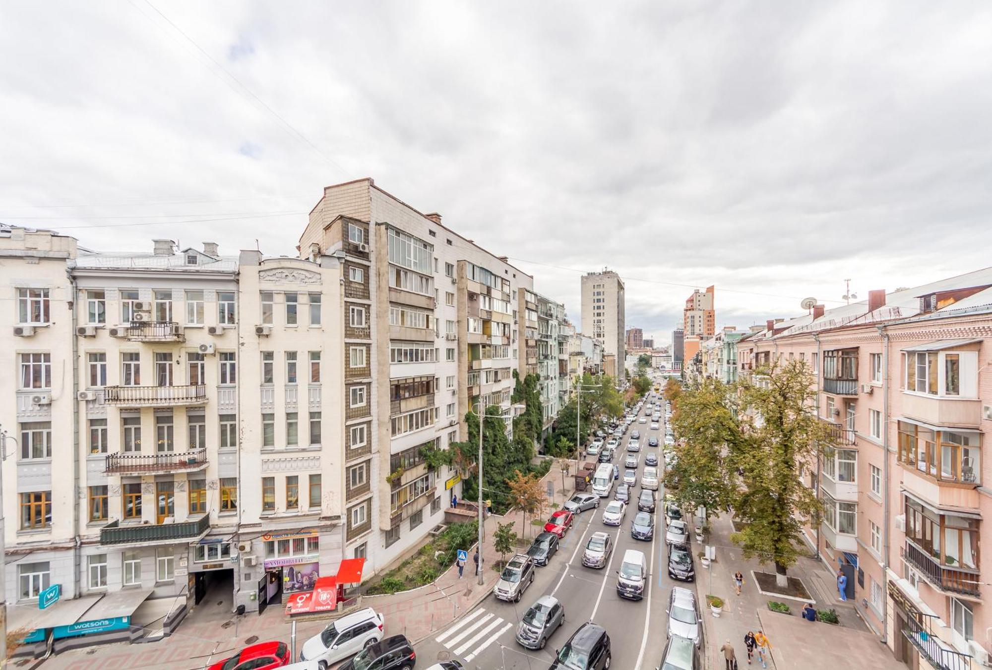 Central Apartments Palats Sportu Area キエフ 部屋 写真